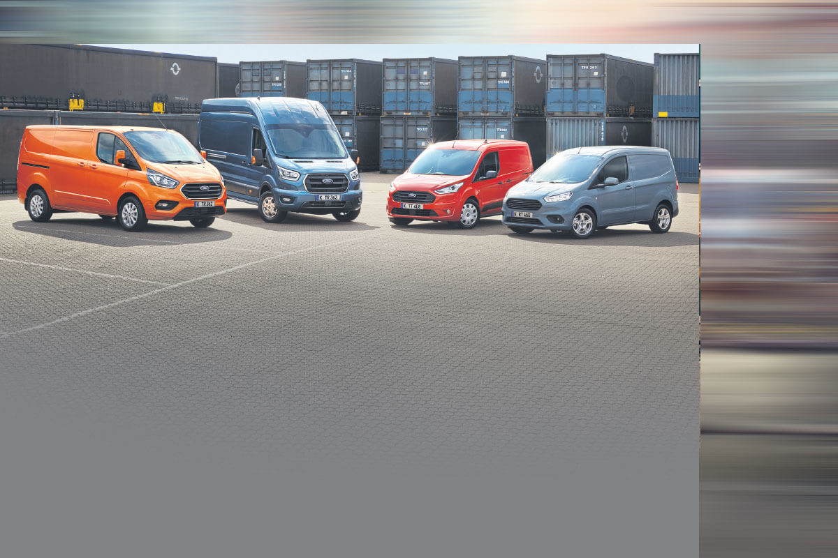 Die Ford Transit Familie im Autohaus Gegner